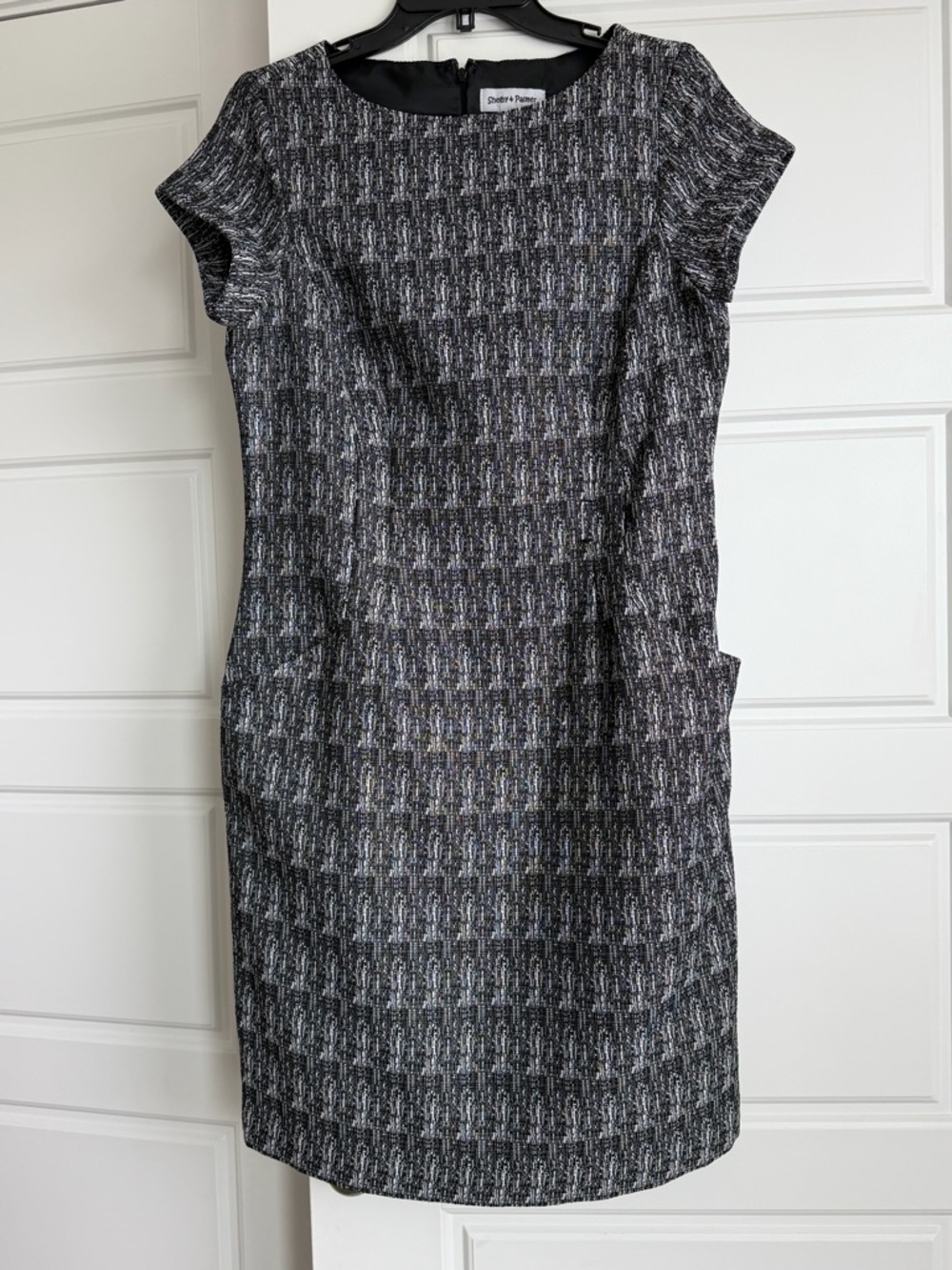 061 NWOT Shelby & Palmer Black and Gray Asymmetrical Sheath Dress Sz 10